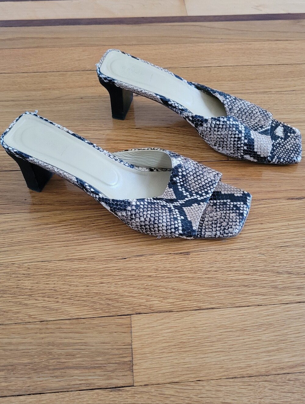 AEYDE SNAKE PRINT LEATHER SQUARE TOE BLOCK HEEL MULES MADE IN ITALY - Picture 4 of 8